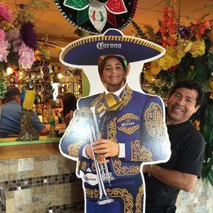 Meet your Posher, Arturo